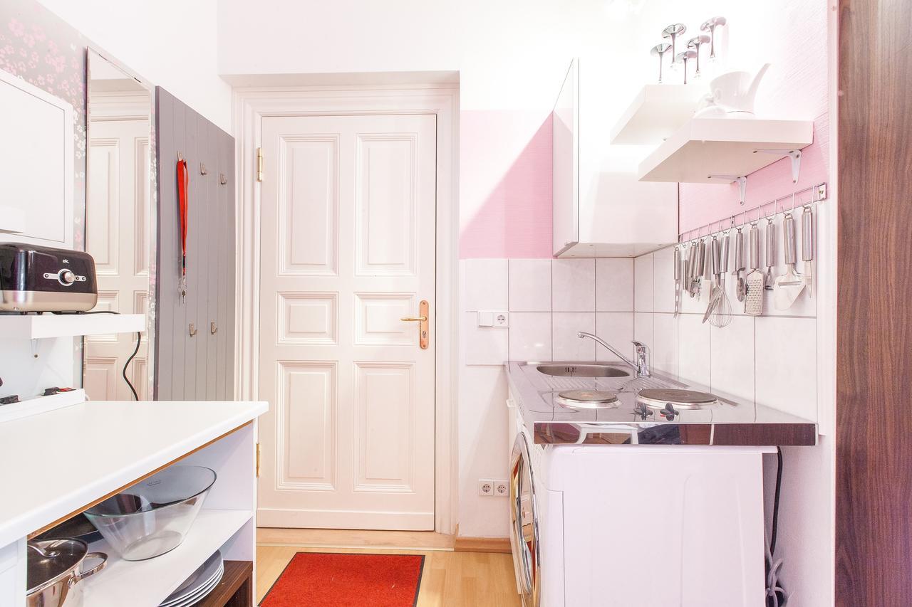Susses 1-zimmer-apartment In Kollwitzplatz-nahe Berlino